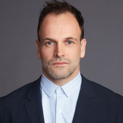 Jonny Lee Miller