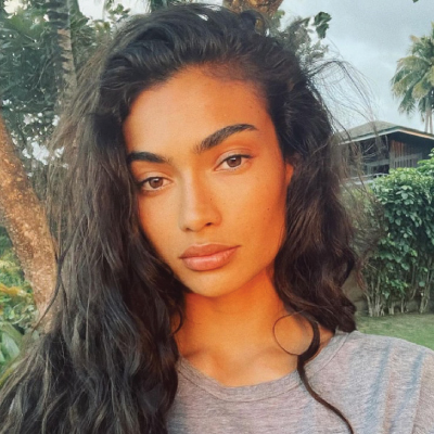 Kelly Gale (Wiki, Relationship, Lifestyle) - WTV1.COM