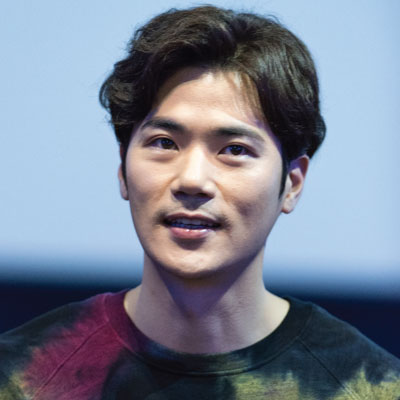 Kim Kang Woo