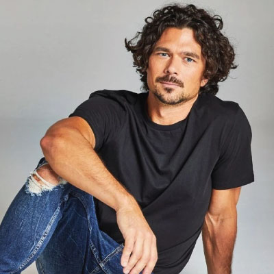 Luke Arnold