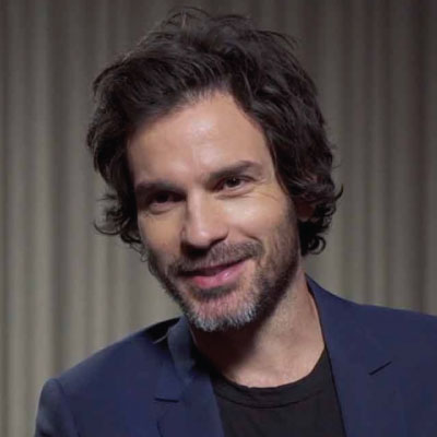 Santiago Cabrera