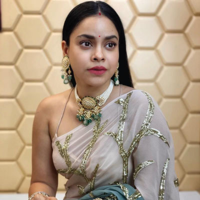 Sumona Chakravarti